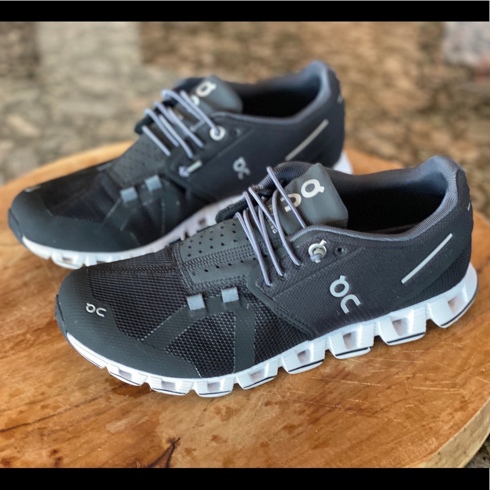 ON Running Shoes Cloud